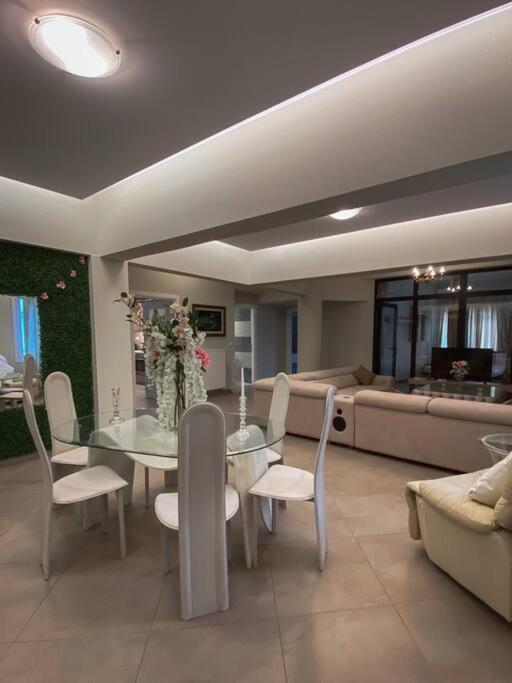 Ferienwohnung Λabirinthia Athen Exterior foto